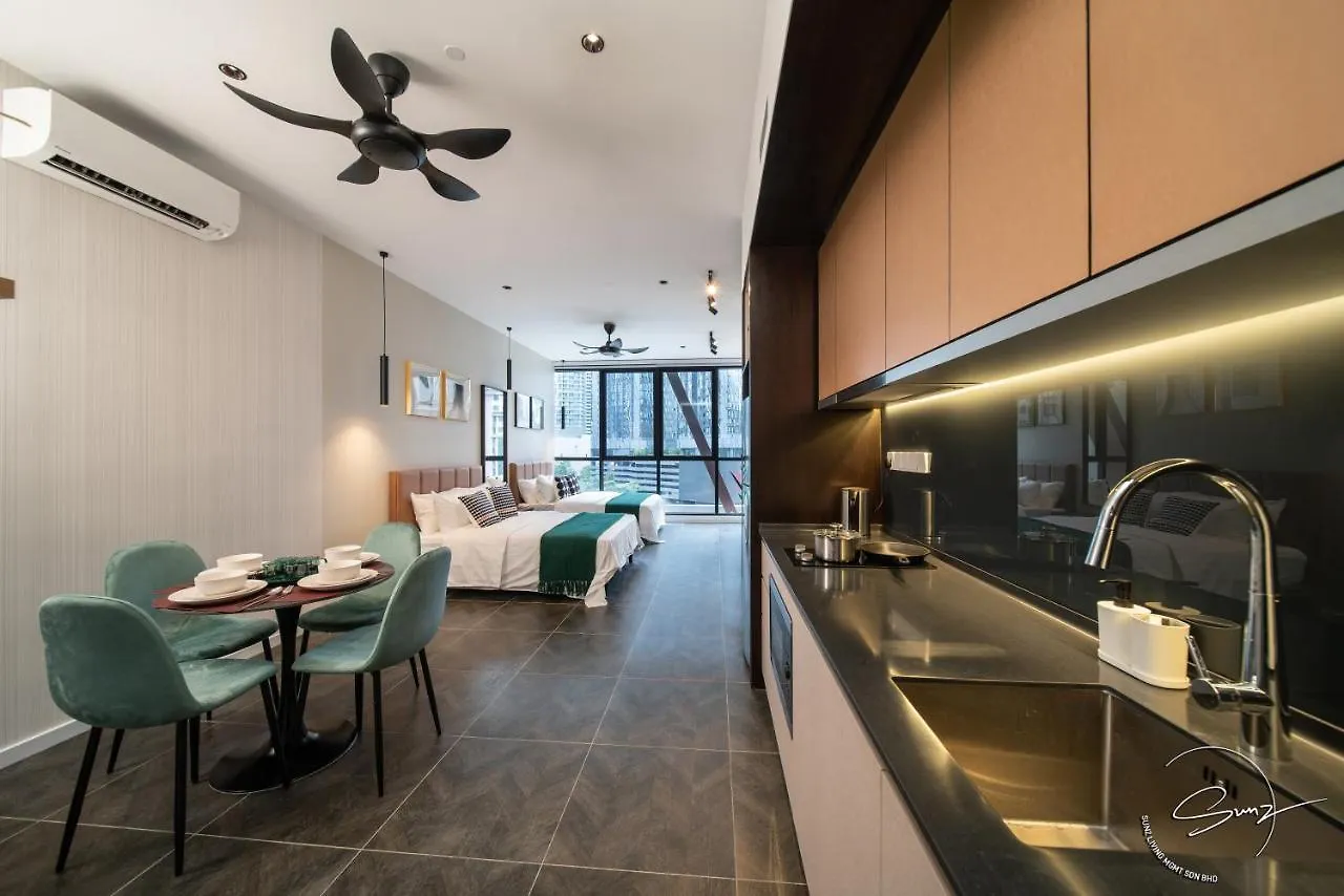 Apartment Scarlet Suites Klcc By Sunz Living Kuala Lumpur Malaysia