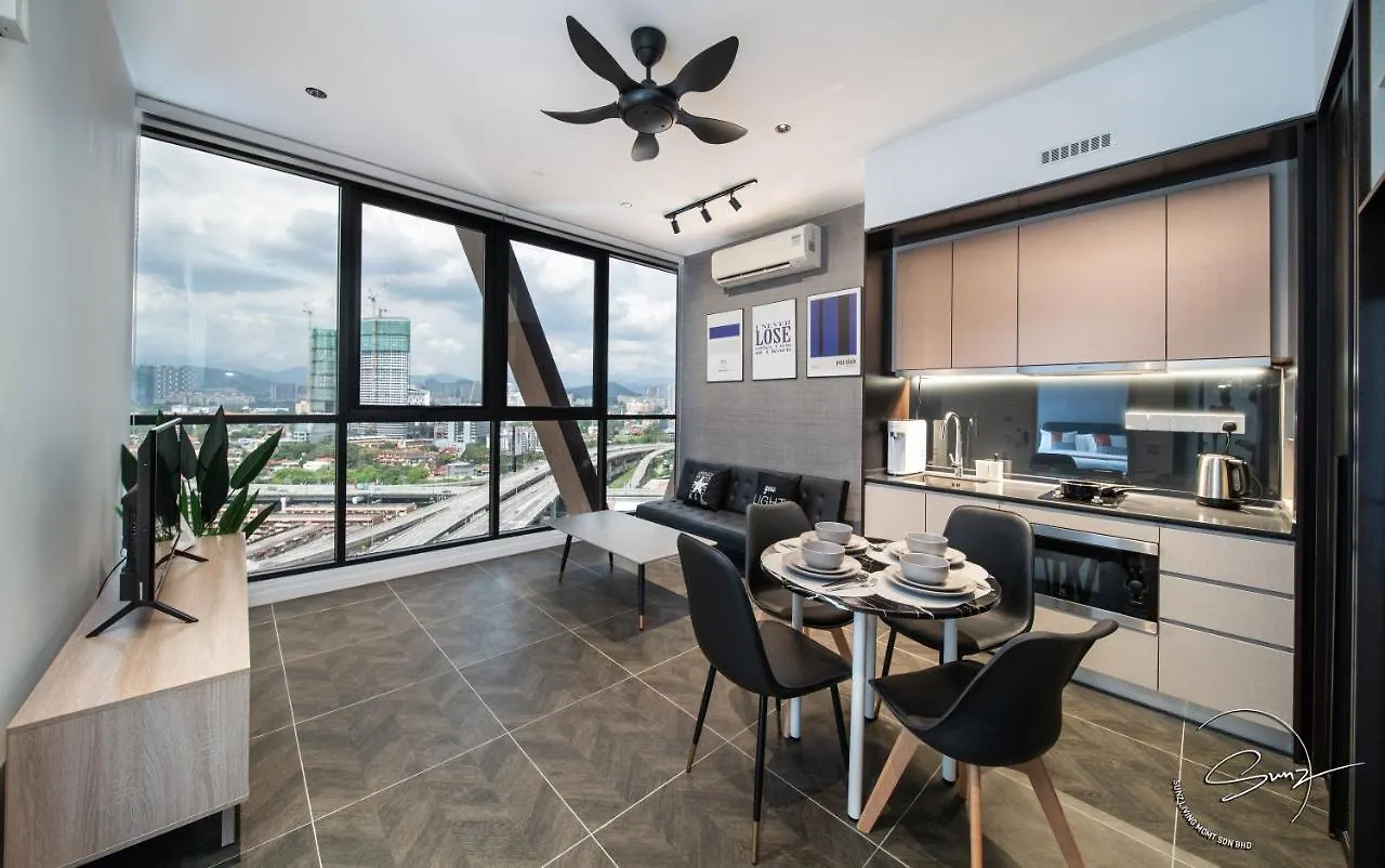 Apartment Scarlet Suites Klcc By Sunz Living Kuala Lumpur Malaysia