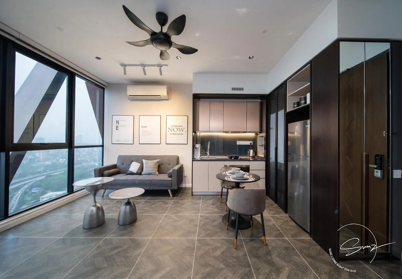 Scarlet Suites Klcc By Sunz Living Kuala Lumpur Apartment